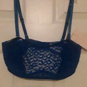 NWT 32D Cabernet lace bralette